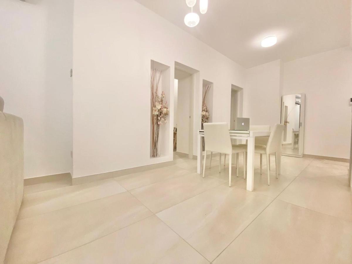 Elegance Duomo Apartman Milánó Kültér fotó